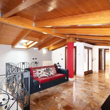 Marconi Apartment